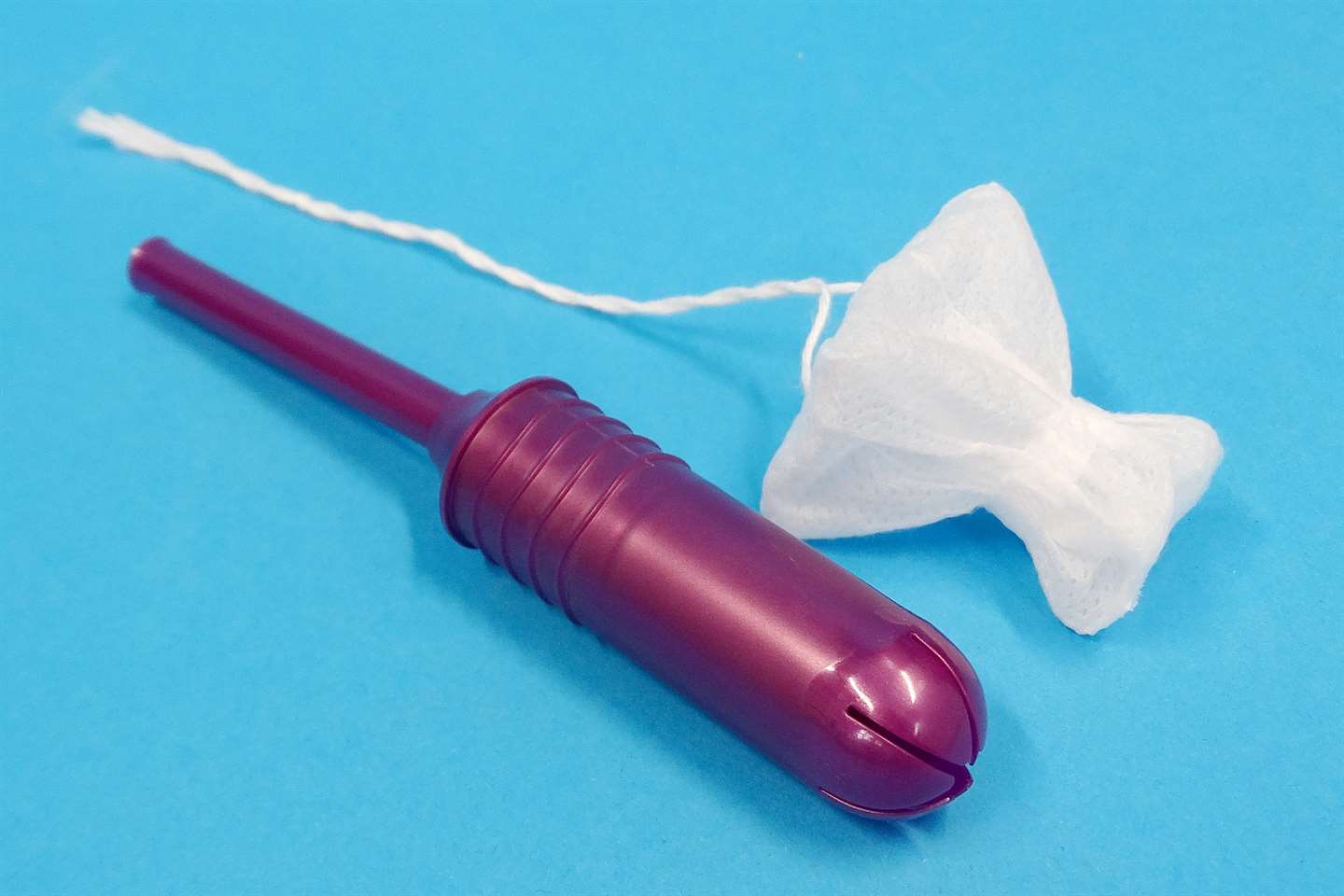 Female continence device