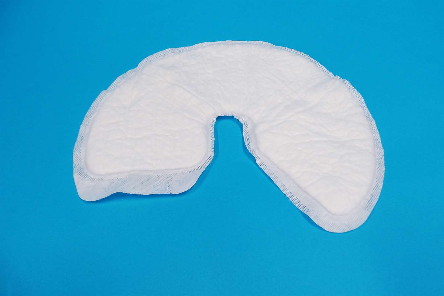 Wraparound male pad fully open